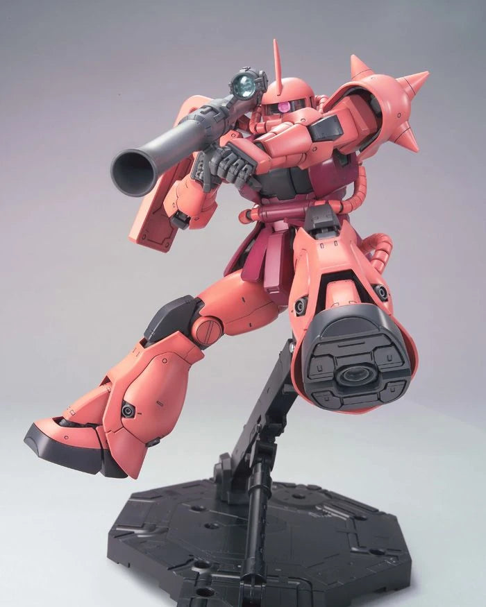 MG Char's Zaku II ver 2.0 Gundam model kit action pose 2