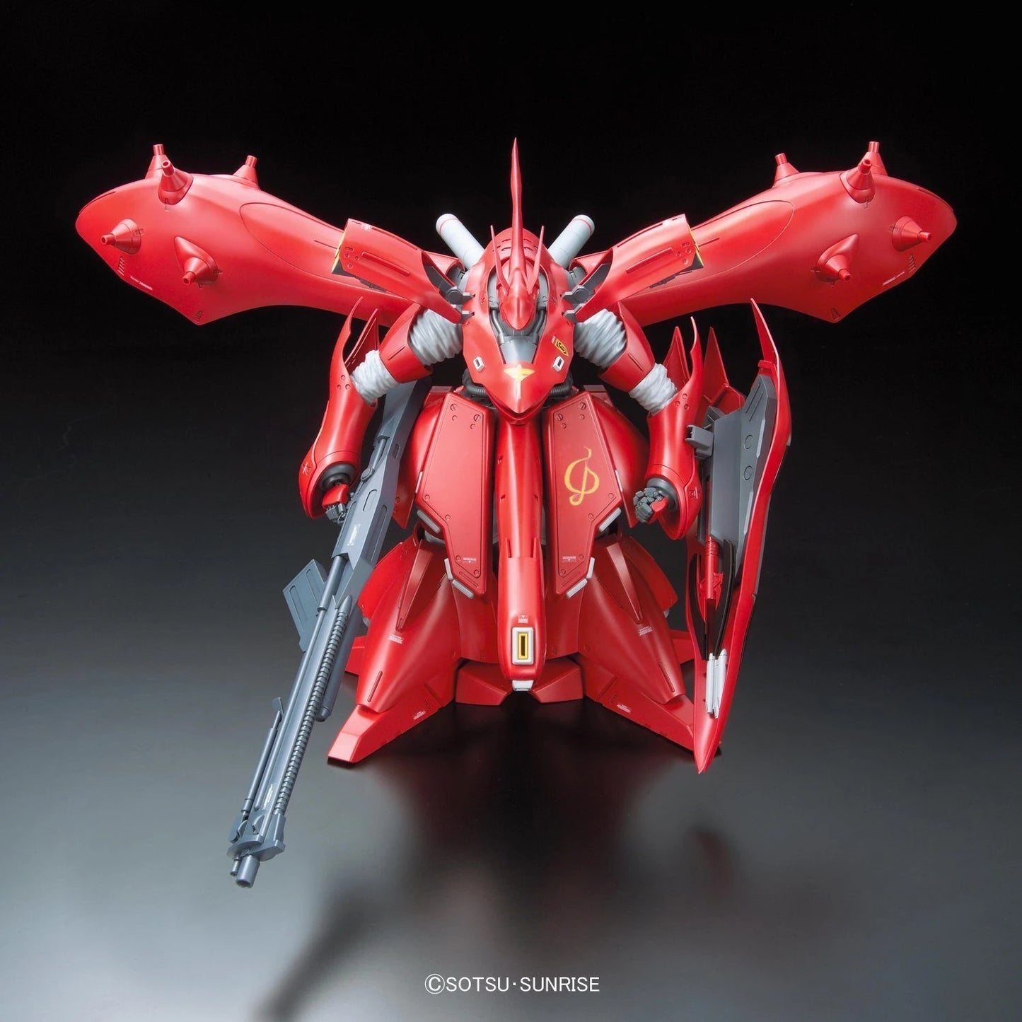 RE/100 Nightingale Gundam model kit front view