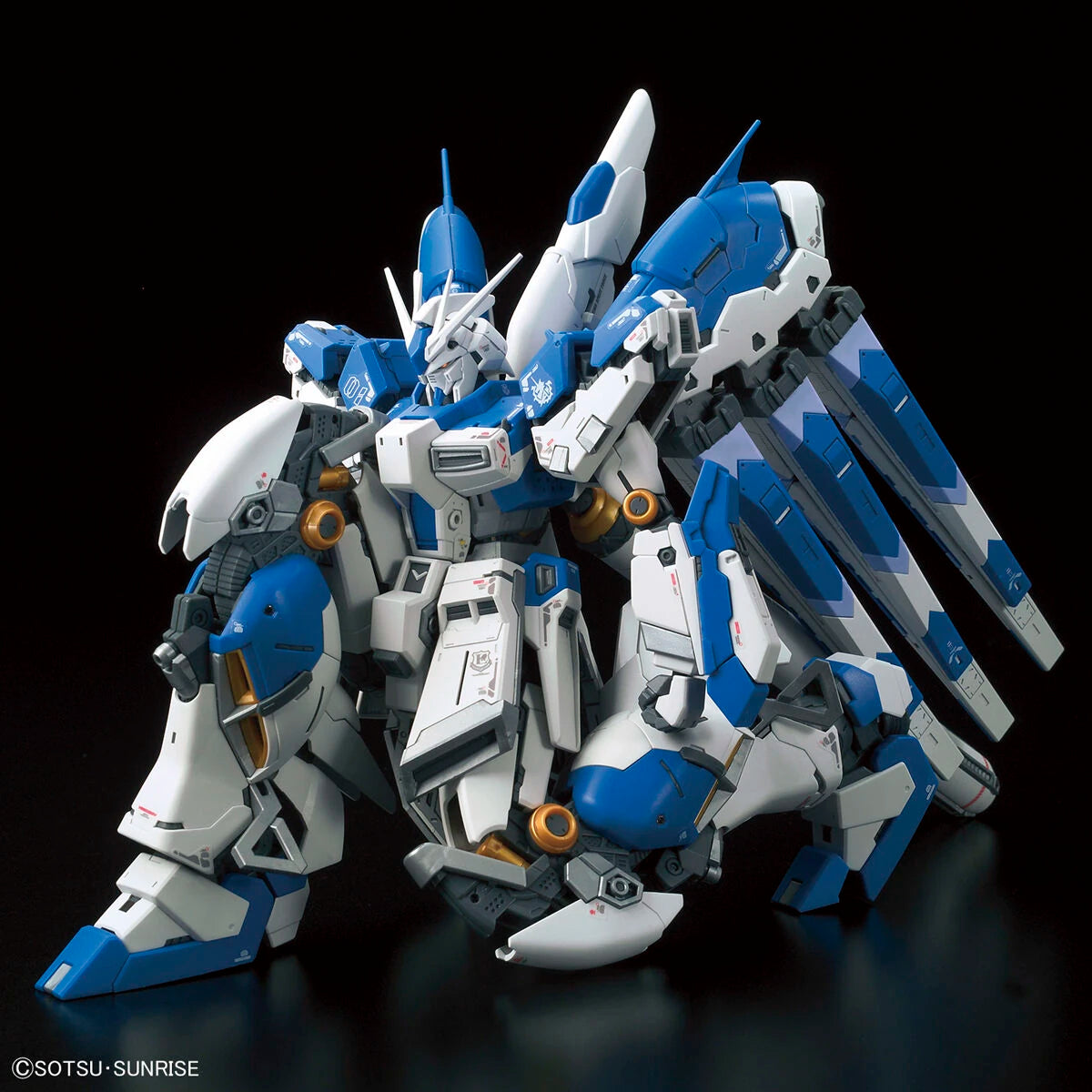 RG Hi-Nu Gundam model kit crouching